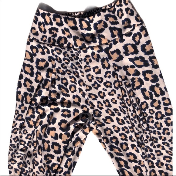 Victoria’s Secret cheetah print pants - Picture 3 of 11